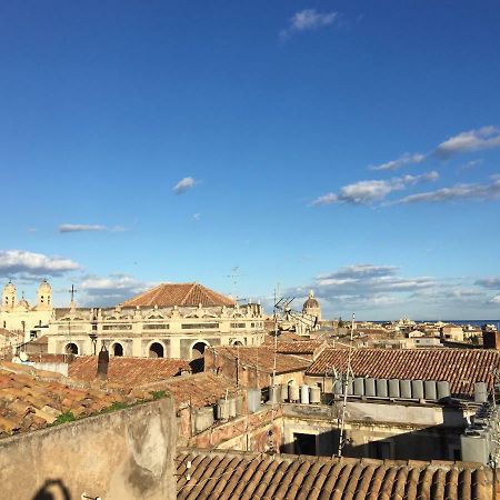 Lm Apartment - View Over The City Catania Exterior photo