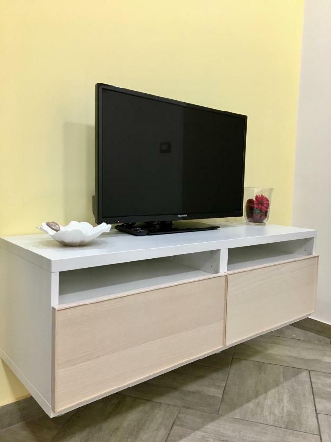 Lm Apartment - View Over The City Catania Exterior photo